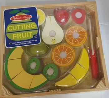 Melissa m10g Doug cutting fruit set